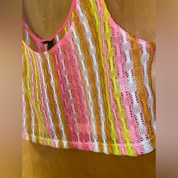 WILD FABLE Pink/Yellow Gradient Crochet Knit Cropped Tank Top - Picture 4 of 8